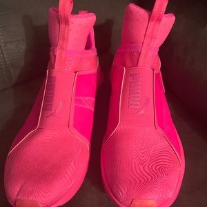 Hot pink Pumas